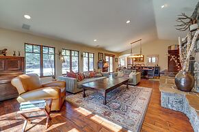 Stunning Truckee Home w/ Private Patio & Gas Grill