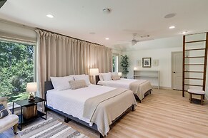 Private 25 Acre Estate w/ Lake: Fish & Canoe!