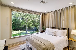 Private 25 Acre Estate w/ Lake: Fish & Canoe!