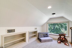 Private 25 Acre Estate w/ Lake: Fish & Canoe!