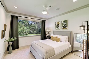 Private 25 Acre Estate w/ Lake: Fish & Canoe!