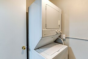 Cozy Nashville Getaway: 11 Mi to Downtown!