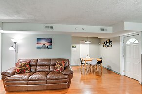 Cozy Nashville Getaway: 11 Mi to Downtown!