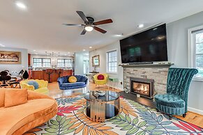 14 Mi to DC: Retreat w/ Hot Tub & Sunroom!