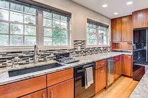 14 Mi to DC: Retreat w/ Hot Tub & Sunroom!