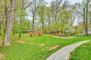 14 Mi to DC: Retreat w/ Hot Tub & Sunroom!