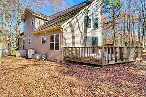 Serene Poconos Cabin w/ Hot Tub & Beach Access!