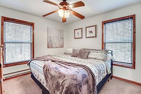 Serene Poconos Cabin w/ Hot Tub & Beach Access!