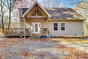 Serene Poconos Cabin w/ Hot Tub & Beach Access!