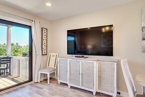 St Helena Island Condo w/ Beach Views & Porch!