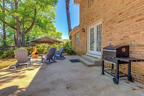 Family-friendly Home: 6 Mi to Downtown Mobile!