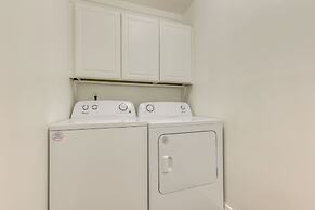 Family-friendly Home: 6 Mi to Downtown Mobile!