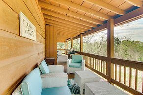 Cozy Cabin w/ Grill & Fire Pit By Dale Hollow Lake
