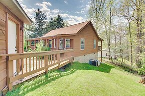 Cozy Cabin w/ Grill & Fire Pit By Dale Hollow Lake