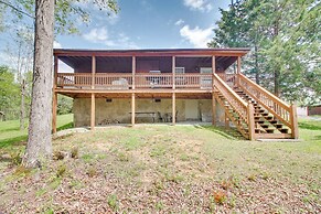 Cozy Cabin w/ Grill & Fire Pit By Dale Hollow Lake