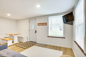 Updated Wellston Cabin, Walk to Lake Beach + Dock!