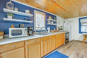 Cozy Wellston Cabin - Walk to Crystal Lake!