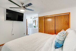 Port Charlotte Retreat w/ Lanai + Private Pool!