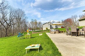Rock Island Home w/ Private Yard & Fire Pit Table!