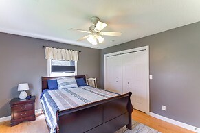 Rock Island Home w/ Private Yard & Fire Pit Table!