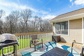 Rock Island Home w/ Private Yard & Fire Pit Table!