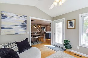 Rock Island Home w/ Private Yard & Fire Pit Table!