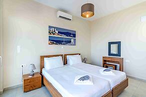 A Gorgeous Villa in Kokkino Horio