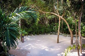 Magical Hotel In Akumal Beach