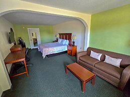 Garden Inn & Suites