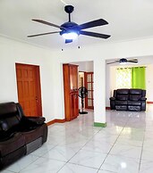 Cozy Apartment Greenwood