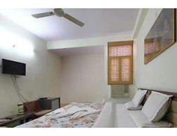 Goroomgo Viren Pacific Agra