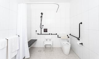 Clare Hillside Apartments