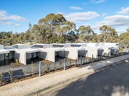 Clare Hillside Apartments