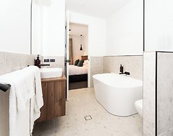 Clare Hillside Apartments