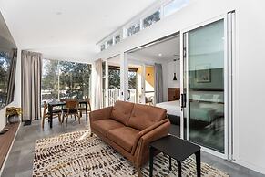 Clare Hillside Apartments