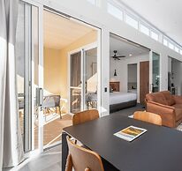 Clare Hillside Apartments