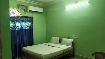 Goroomgo Kalinga Guest House Bhubaneswar