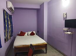 Goroomgo Kalinga Guest House Bhubaneswar