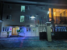 J Blitz International Hotel