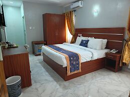 J Blitz International Hotel