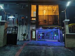 J Blitz International Hotel