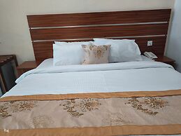 J Blitz International Hotel