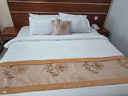 J Blitz International Hotel