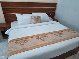 J Blitz International Hotel