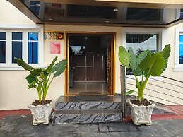 J Blitz International Hotel