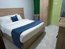 J Blitz International Hotel