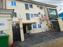 J Blitz International Hotel