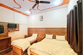 Goroomgo Sangam Palace Guest House Mathura
