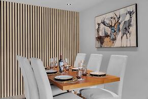 Arctic Homes - Premium Plaza