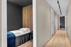 Arctic Homes - Premium Plaza